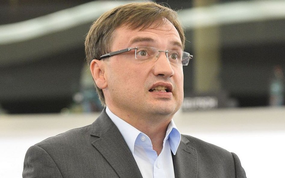 Szułdrzyński: Czaputowicz obnaża prawdziwe motywy Ziobry