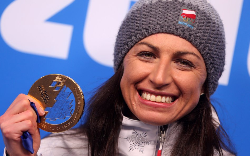 Justyna Kowalczyk ze złotym medalem igrzysk olimpijskich w Soczi