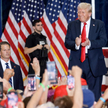 Donald Trump, republikański kandydat na prezydenta USA, pozycjonuje się jako zwolennik kryptowalut.