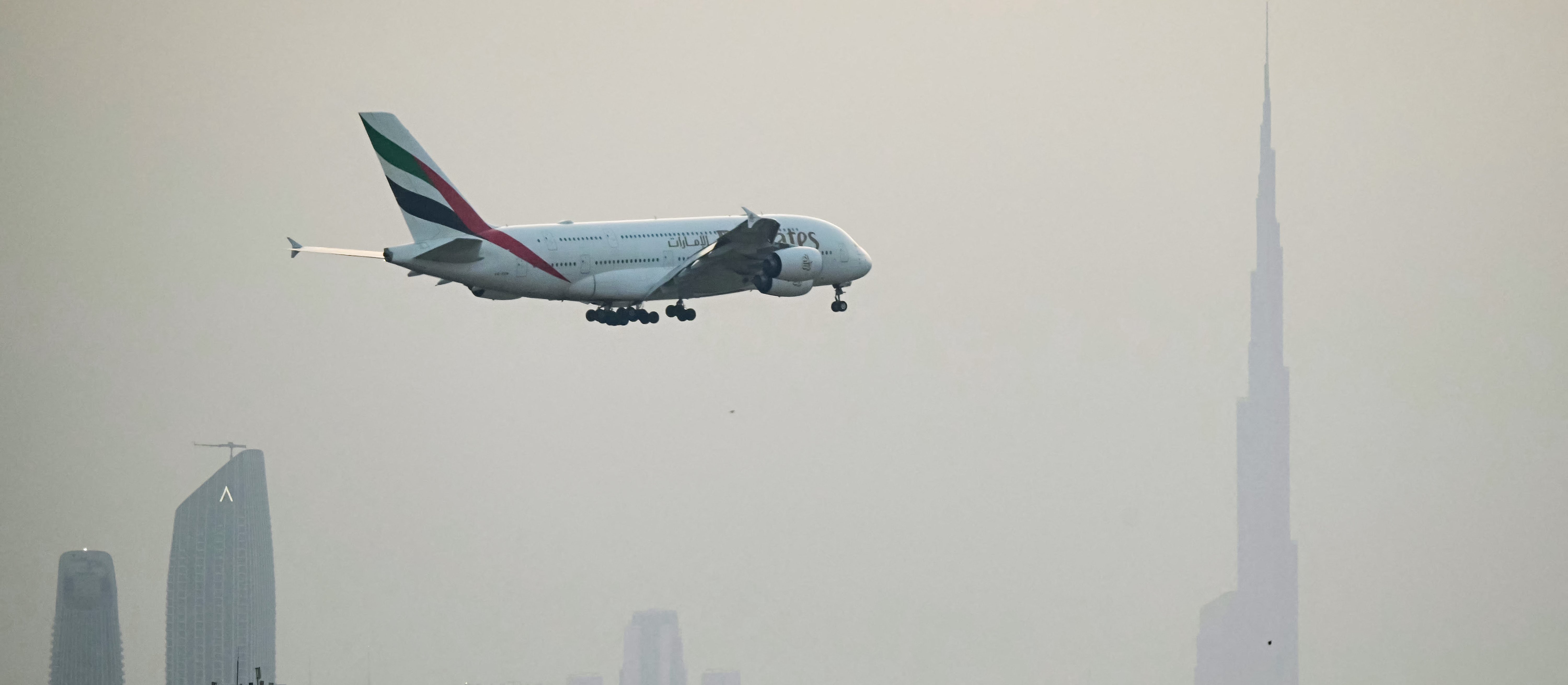 Wojna w regionie ich nie zatrzymała. Setki Polaków poleciały na Bliski Wschód