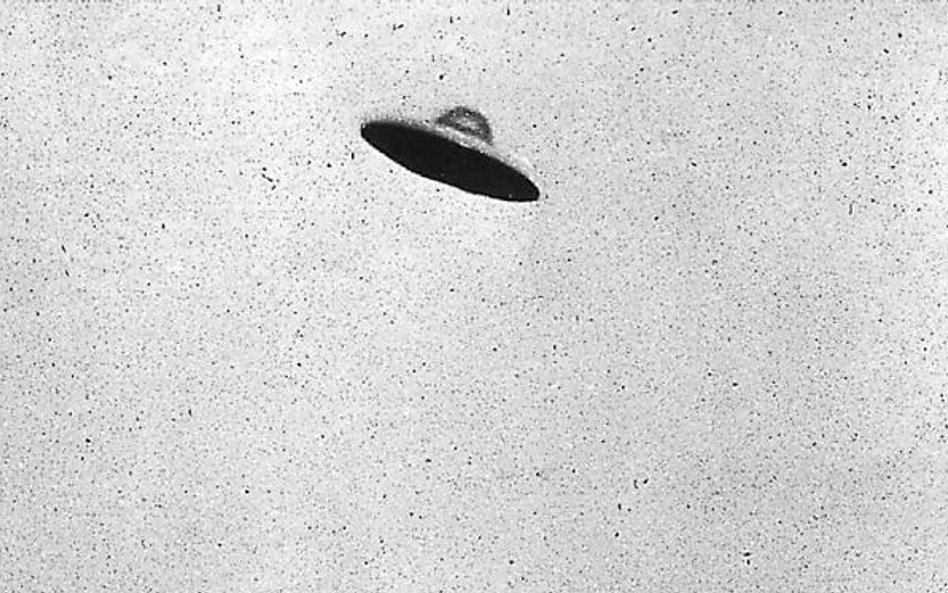 Australia: Rząd zabiera pieniądze miłośnikom UFO