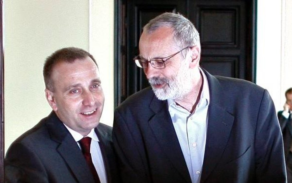 Wniosek do Trybunału dzieli PO
