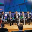 Od prawej dyskutują: Ewa Małyszko, prezes PFR TFI, Leszek Jedlecki, prezes NN Investment Partners TF
