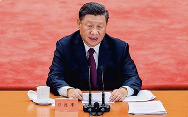 Xi Jinping, prezydent Chin, dąży do zwiększenia kontroli KPCh nad biznesem