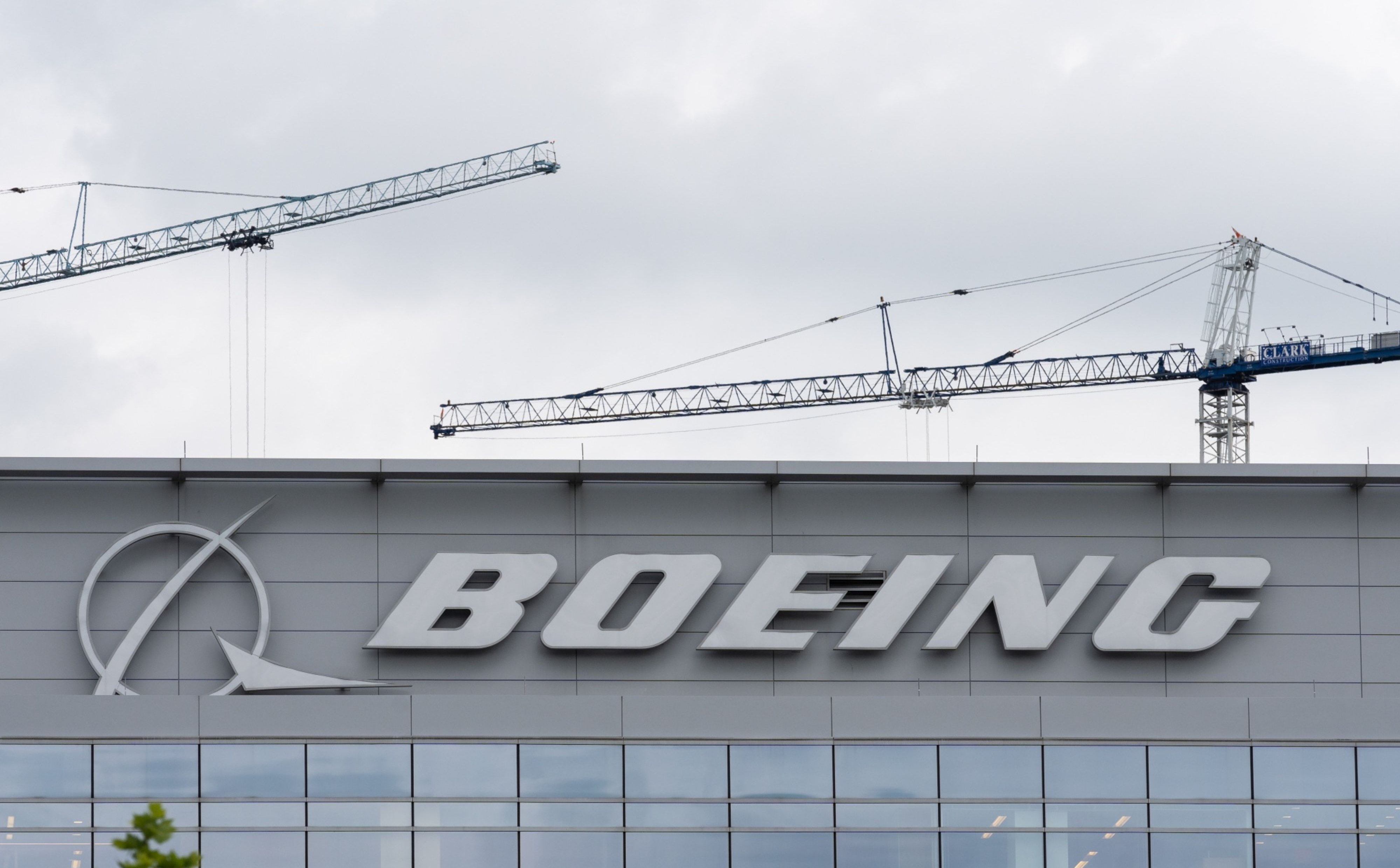 Donald Trump pomaga Boeingowi. Szczyt polityczny zmienił w biznes