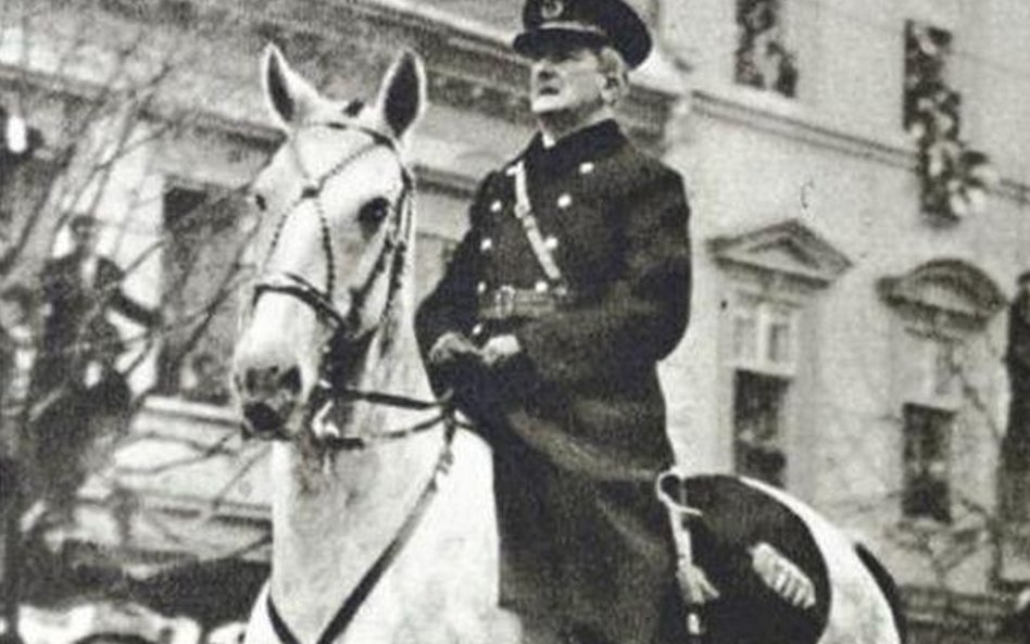 Miklós Horthy – węgierski polityk i wojskowy, regent Królestwa Węgier w latach 1920–1944