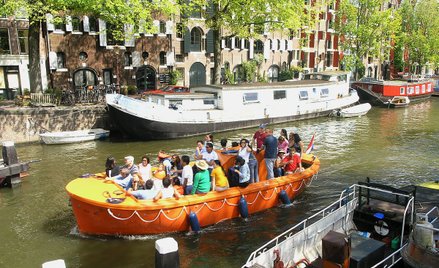 Amsterdam droższy dla turystów