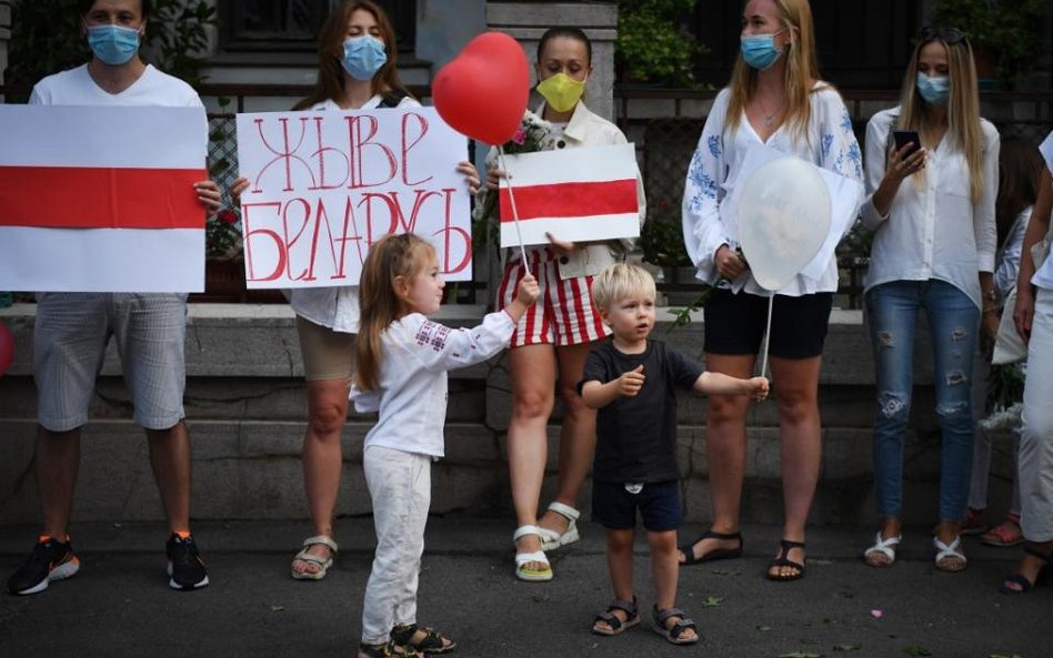 Białoruś staje się Wenezuelą Europy