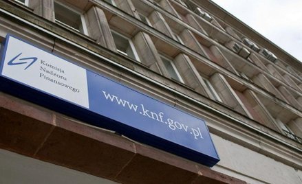 Bakterie i pleśń wystraszyły urzędników KNF