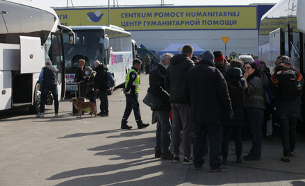 Uchodźcy nie muszą wyjeżdżać z Polski