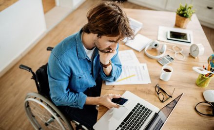 Ulga rehabilitacyjna: odliczenie wydatków na laptopa dla osób niepełnosprawnych