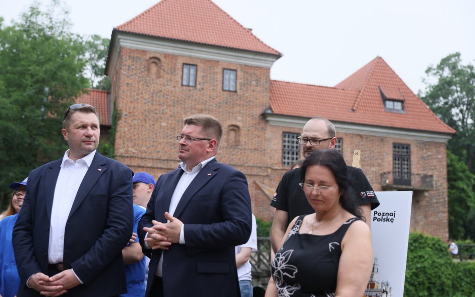 Przemysław Czarnek podczas konferencji podsumowującej projekt "Poznaj Polskę"