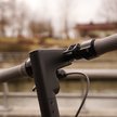 Nie żyje nastolatek na hulajnodze. W wypadku uczestniczył nieoznakowany radiowóz