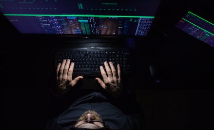 Szpitale, szkoły, urzędy – bez realnej ochrony. Hakerzy nie mają problemu z włamaniami
