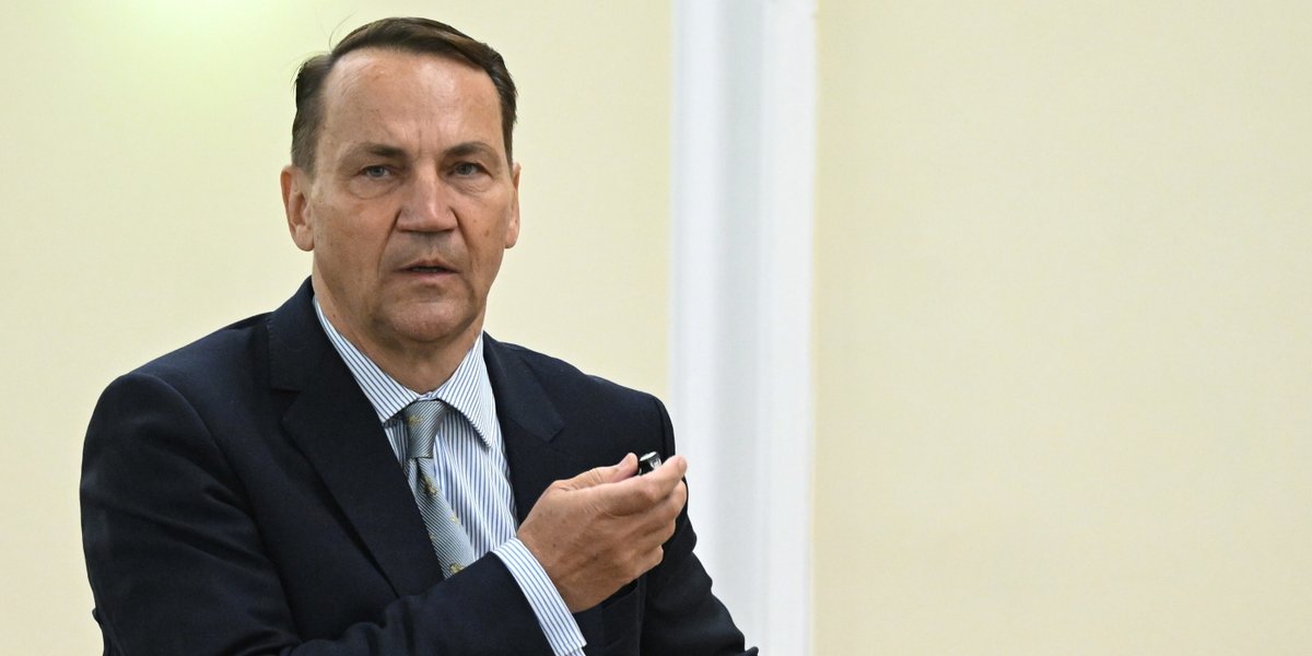 Sikorski na Łotwie: Putin wciąż sądzi, że ma przewagę w negocjacjach