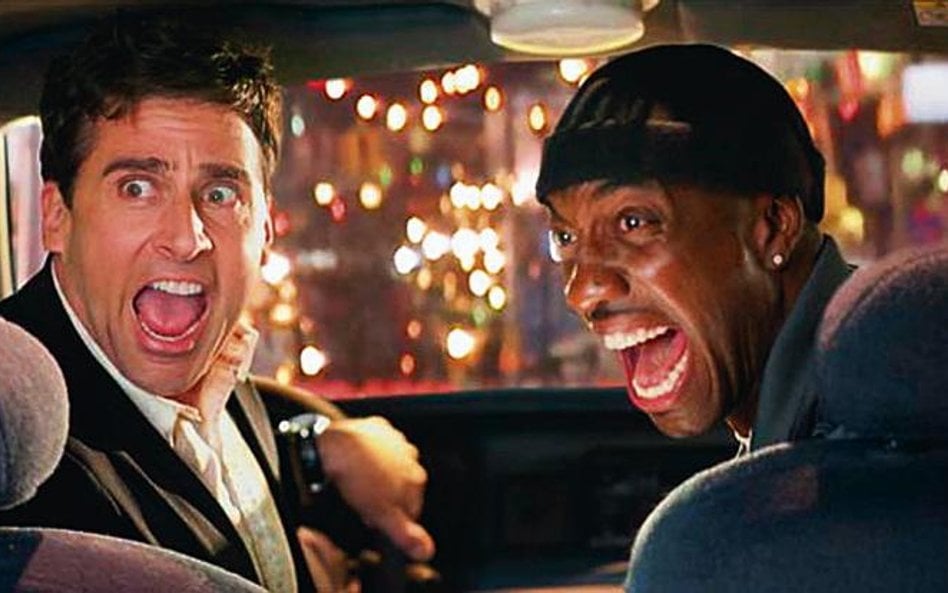 Phil (Steve Carell) musi wraz z żoną uciekać przed gangsterami