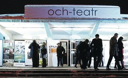 W warszawskim Och-Teatrze będzie można odpocząć od zgiełku towarzyszącego Euro wraz z żonami i przyj