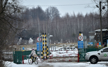 Przejście graniczne między Białorusią a Ukrainą we wsi Dobryanka w obwodzie czernihowskim, 16 lutego
