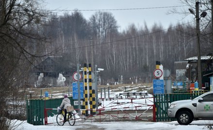 Przejście graniczne między Białorusią a Ukrainą we wsi Dobryanka w obwodzie czernihowskim, 16 lutego