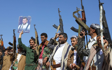 Rebelianci Huti atakują statki u wybrzeży Jemenu
