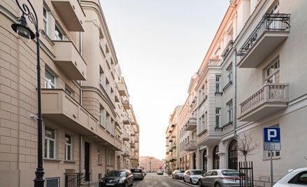 Miliony za stare mury. Mieszkania w kamienicach drożeją. Czy warto inwestować?