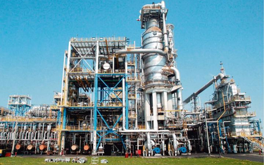 Instalacje rafineryjne i petrochemiczne w Płocku, należące do PKN Orlen, są jednymi z największych i