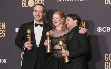 Laureaci Złotych Globów za role w serialu „Sukcesja”: Matthew Macfayden, Sarah Snook i Kieran Culkin