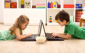 Podczas warsztatów najmłodsi zapoznają się z zasadami programowania