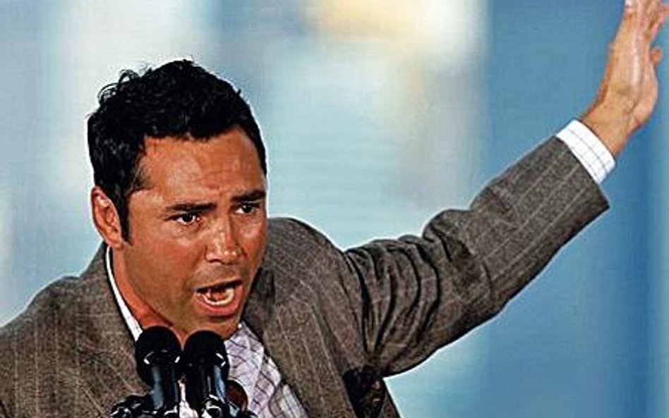 Oscar De La Hoya promuje swój kolejny wart majątek pojedynek z Mannym Pacquiao. Filipińczyk w odróżn