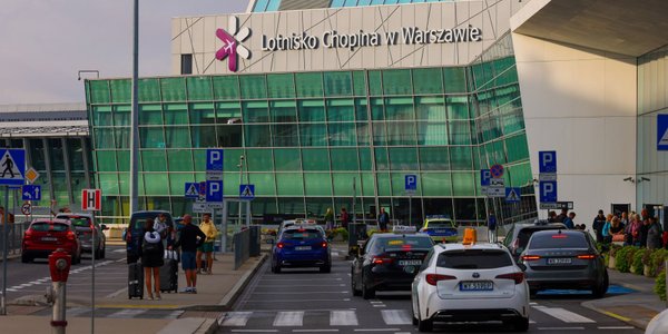 Rekordowy listopad na Lotnisku Chopina. „Zwiastuje dalsze intensywne wzrosty w grudniu”