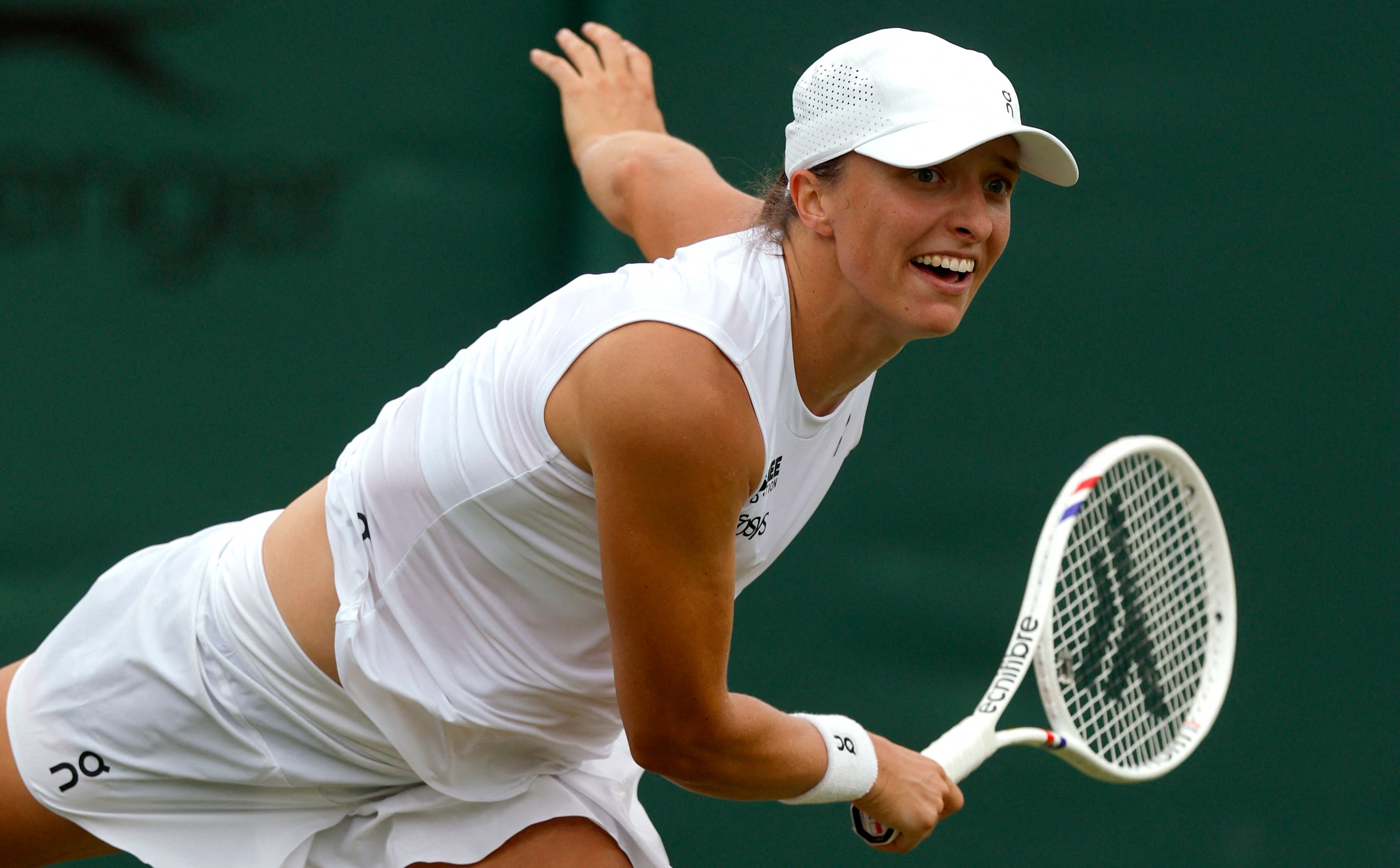 Wimbledon. Iga Świątek błyskiem w drugiej rundzie, Magdalena Fręch i Magda Linette odpadły