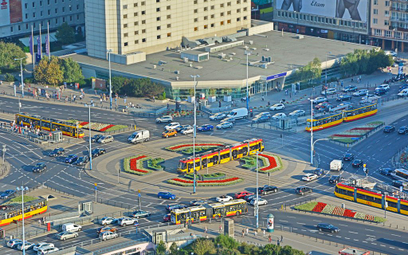 Warszawa realizuje największą inwestycję tramwajową w kraju. Na nowe składy władze stolicy zamierzaj