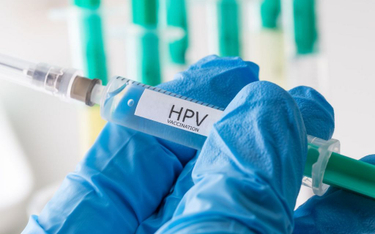 Szumowski: szczepienia HPV będą bezpłatne dla dziewczynek od 9. roku życia