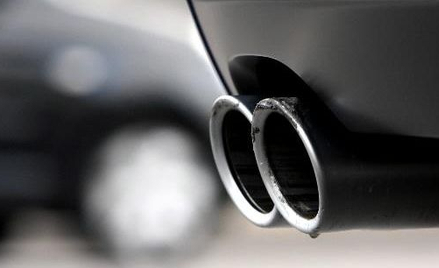 Duże grzywny za spaliny grożą w Unii grupom VW i FCA