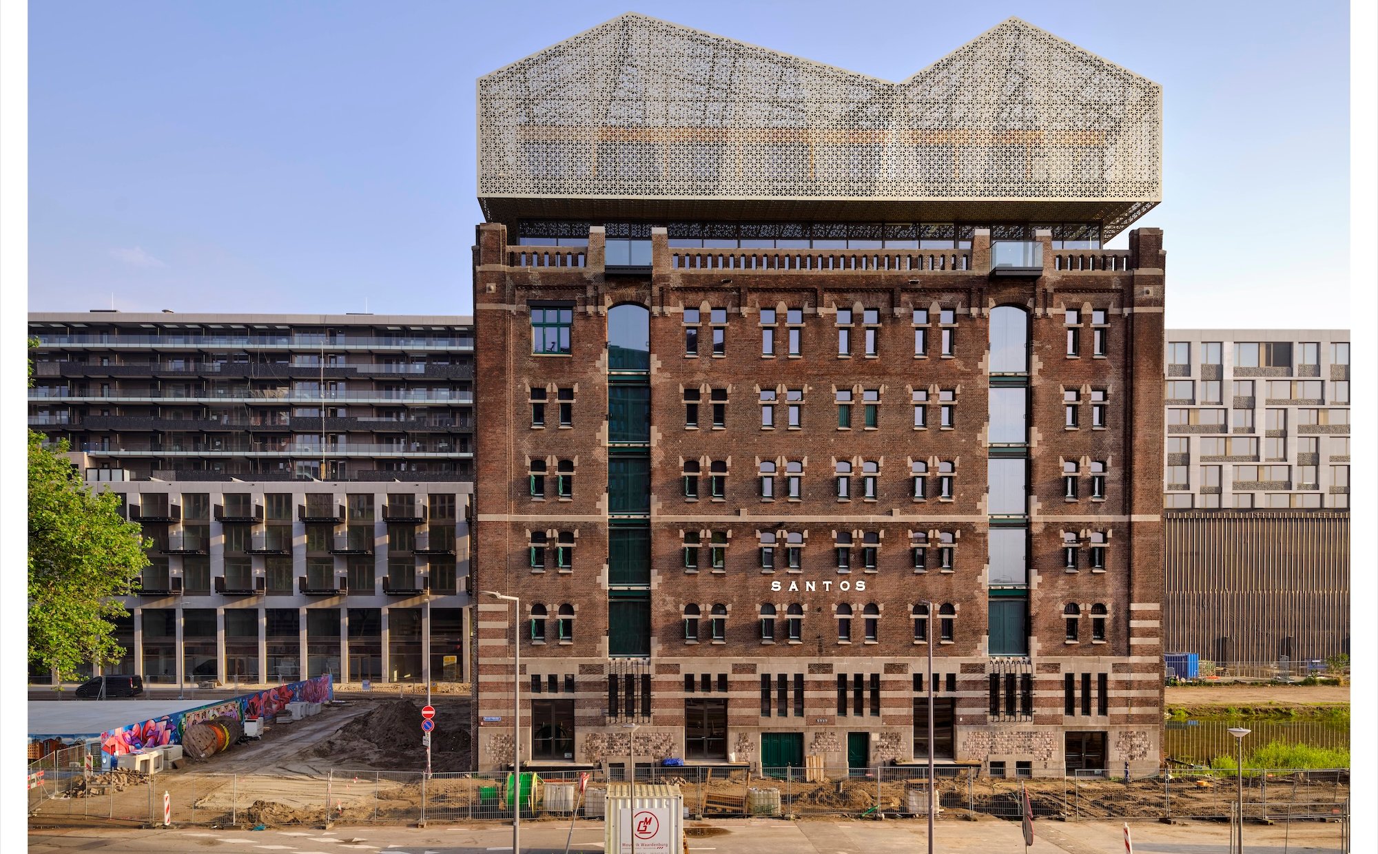 Najnowsze muzeum w Europie. Dawny magazyn kawy stał się domem dla milionów zdjęć