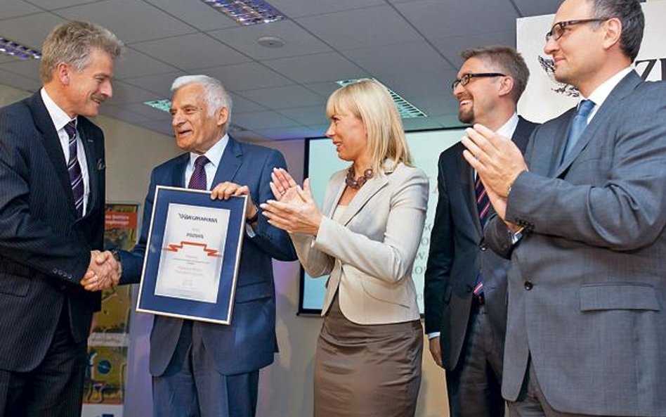 Ryszard Grobelny, prezydent Poznania, otrzymał od prof. Jerzego Buzka, przewodniczącego Parlamentu E