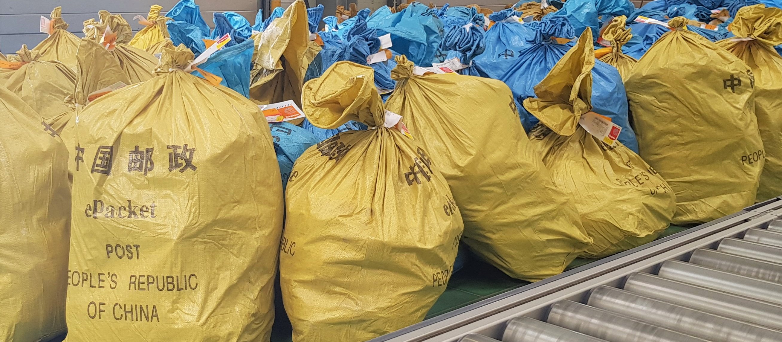 Kto polegnie na opłacie 3 euro od przesyłki?