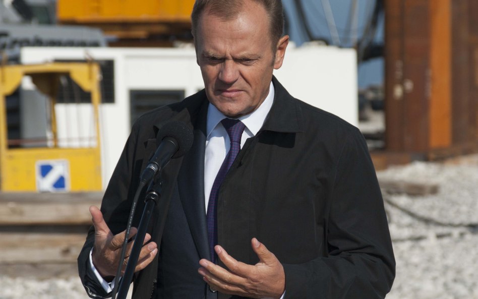 Ahoj, kapitanie! Donald Tusk wchodzi na pokład!