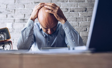 Wśród bankrutów więcej jest kobiet niż mężczyzn. Choć panowie są zwykle bardziej zadłużeni