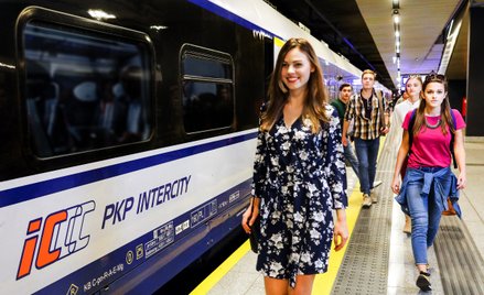 PKP IC nie zwalnia tempa, ma coraz więcej pasażerów i kupuje nowy tabor