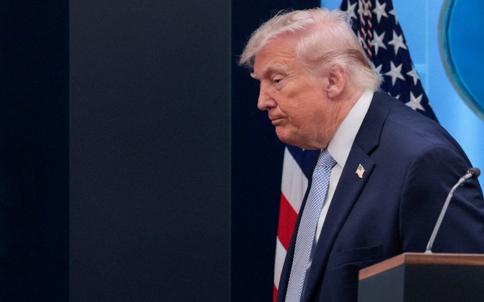 Donald Trump odtrąbił kolejny gigantyczny sukces, a jego otoczenie i admiratorzy nie ustają w zachwy