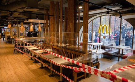 Zamknięty lokal McDonald's w Moskwie