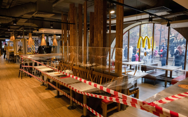 Zamknięty lokal McDonald's w Moskwie