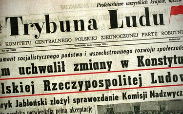 Do uchwalonej w PRL Konstytucji wciąż odwołuje się kilka aktów prawnych
