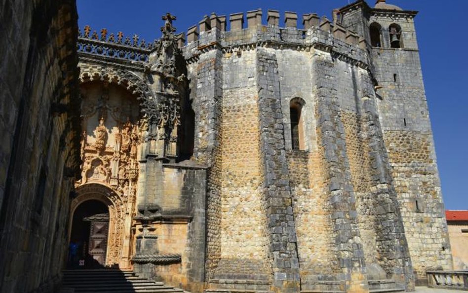 Charola, XII-wieczny kościół templariuszy w Tomar w kształcie rotundy