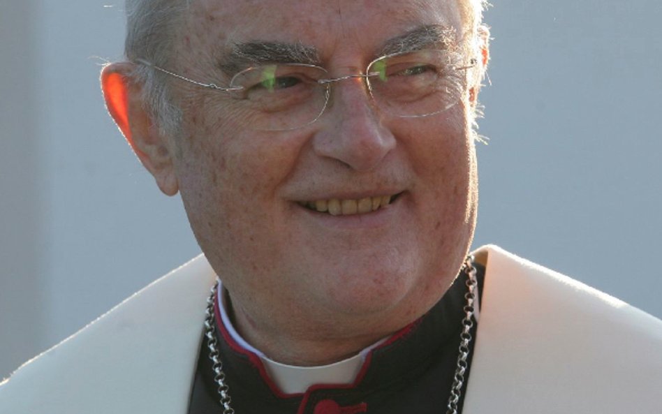 Abp Henryk Hoser: Trzeba szukać rozwiązań nie tylko dla państwa, ale i społeczeństwa