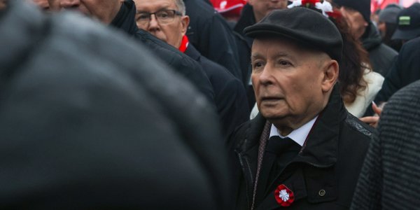 Jarosław Kaczyński wziął udział w Marszu Niepodległości. Marcin Mastalerek: Jest niewiarygodny