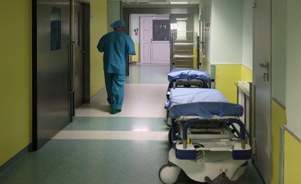Poznaliśmy dane dotyczące zarobków lekarzy i pielęgniarek