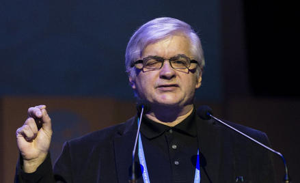 Cimoszewicz: To nie był poważny wypadek. Nie zamierzam się wycofać z wyborów