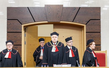 Sędziowie TK w stanie spoczynku solidarni z sędziami z Ukrainy